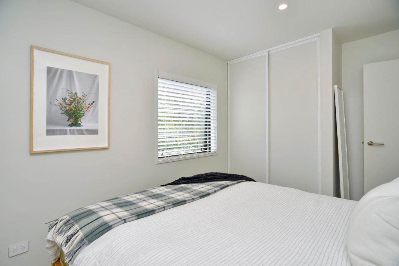 Dickens St - Christchurch Holiday Homes Exteriör bild