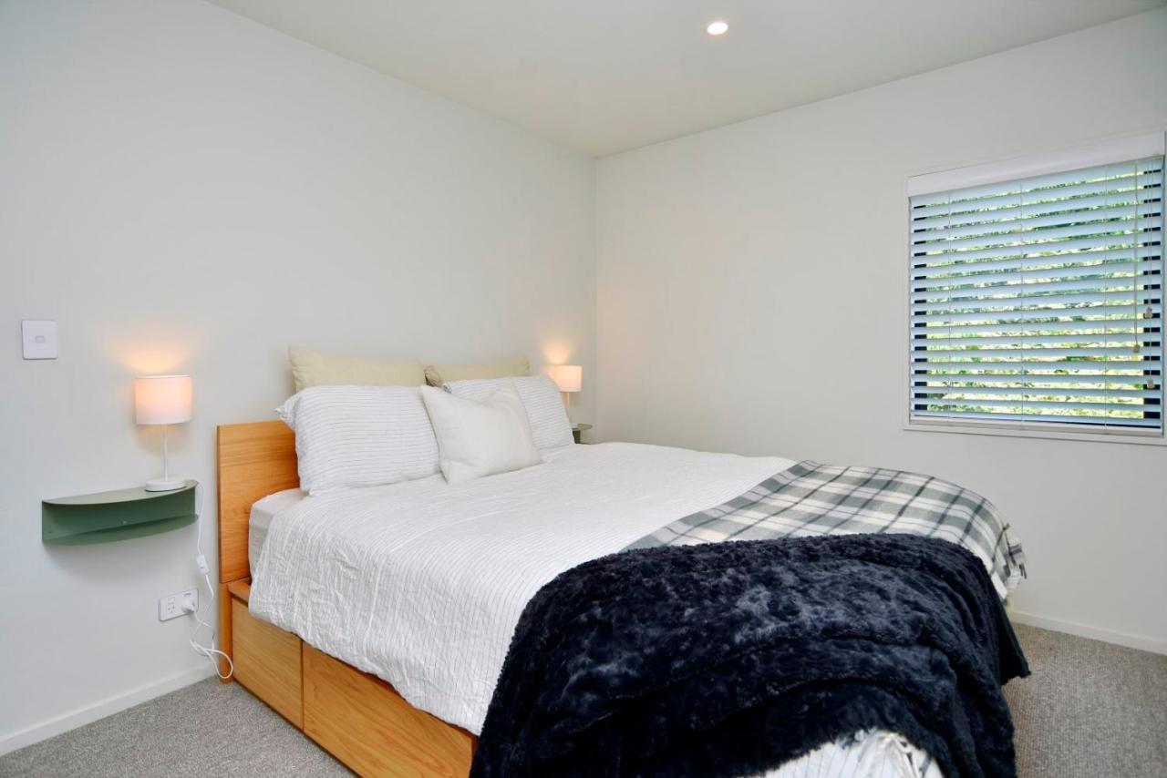 Dickens St - Christchurch Holiday Homes Exteriör bild