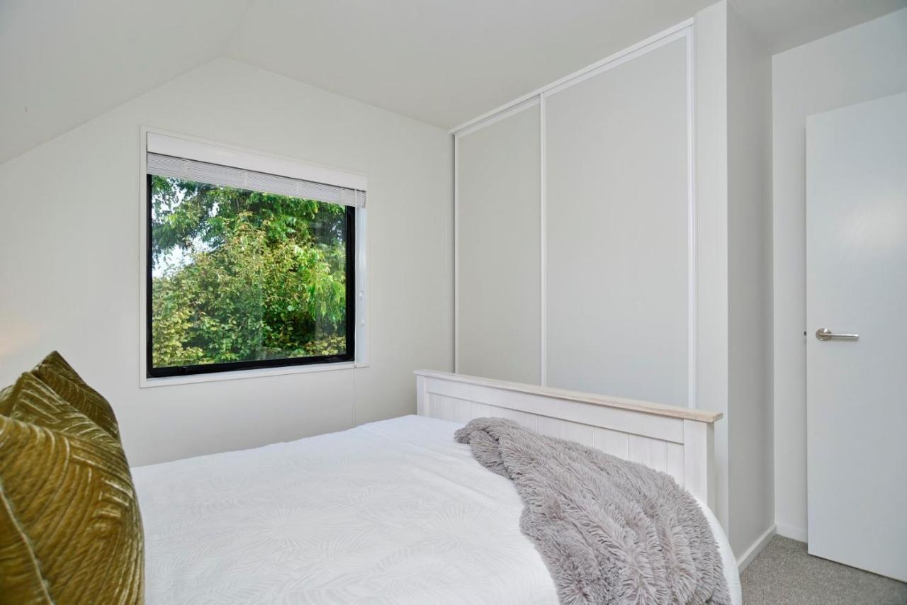 Dickens St - Christchurch Holiday Homes Exteriör bild
